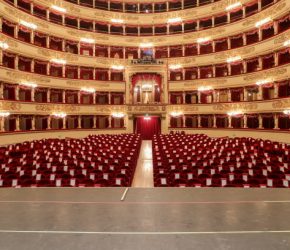 MILAN, ITALY - NOVEMBER 05: A general view of Teatro Alla Scala on November 05, 2020 in Milan, Italy. (Photo by Vittorio Zunino Celotto/Getty Images)